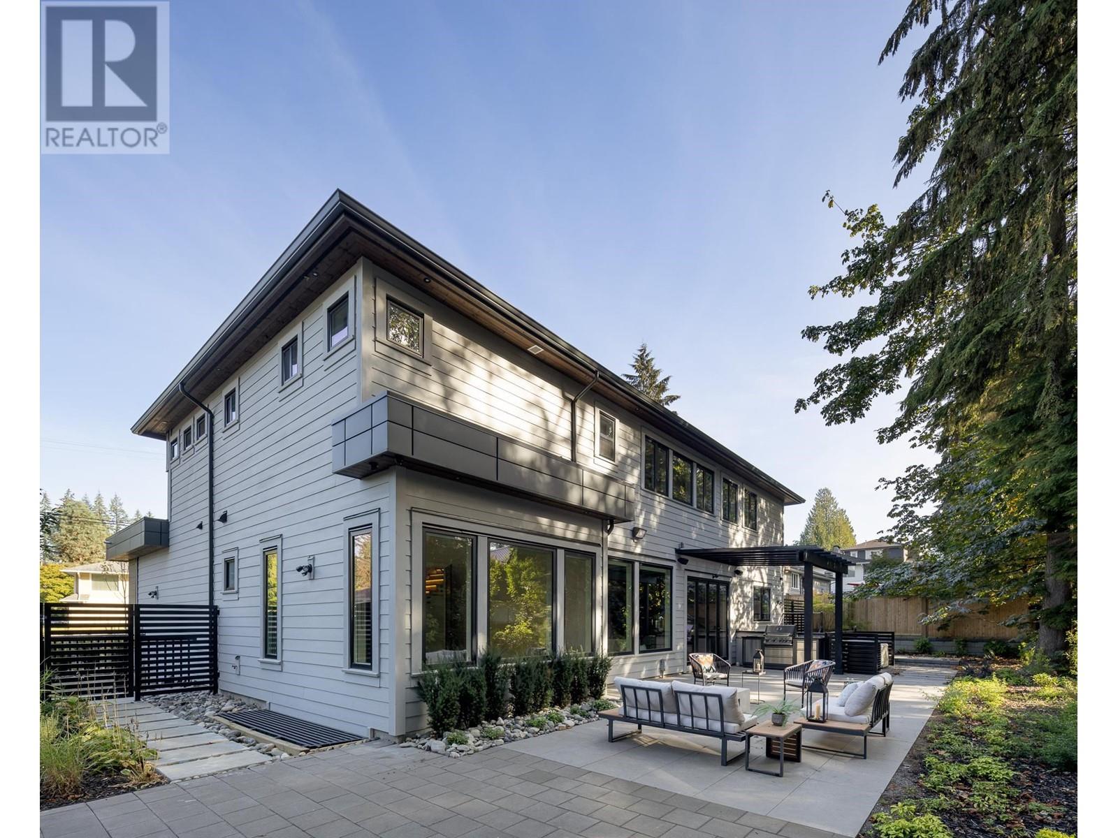 936 Poirier Street, Coquitlam, British Columbia  V3J 6C4 - Photo 10 - R2951105