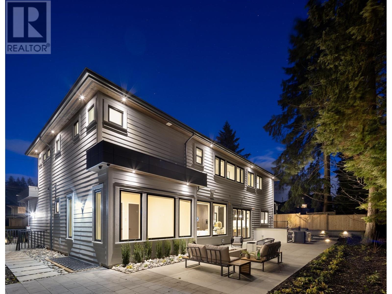 936 Poirier Street, Coquitlam, British Columbia  V3J 6C4 - Photo 11 - R2951105