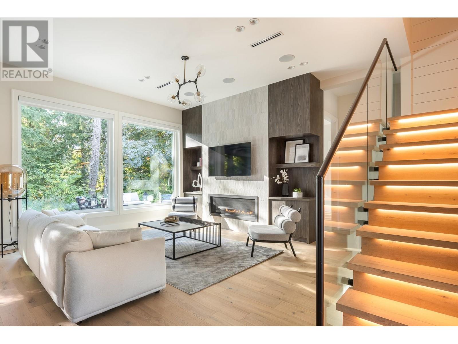 936 Poirier Street, Coquitlam, British Columbia  V3J 6C4 - Photo 8 - R2951105