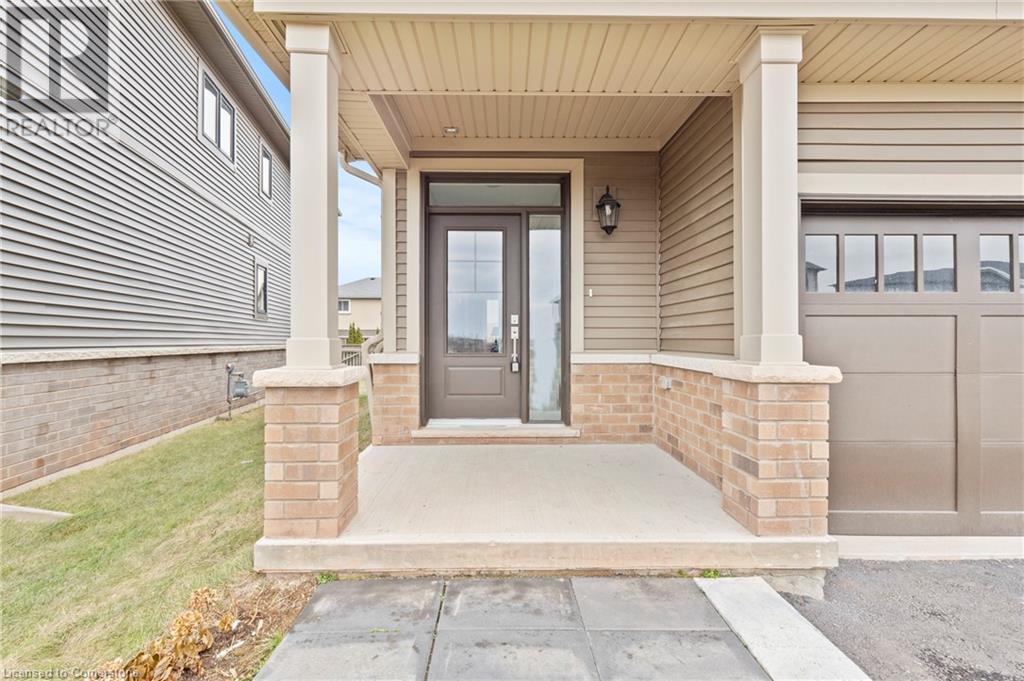 51 Starfire CrescentStoney Creek, Ontario  L8E 0K8 - Photo 3 - 40685736
