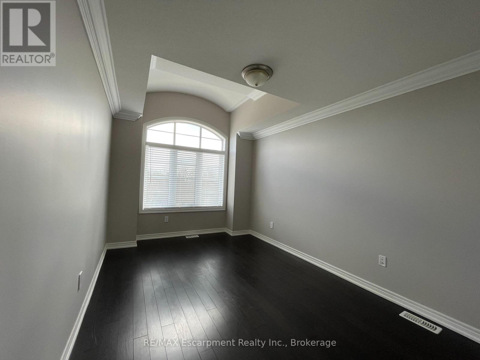 563 Stream Crescent, Oakville, Ontario  L6M 1N7 - Photo 14 - W10404935