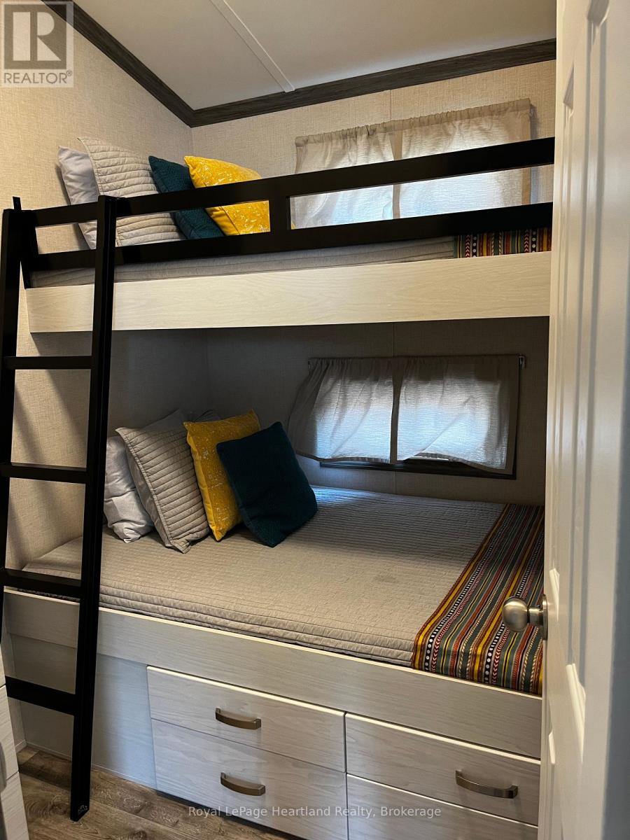 #h-12 - 100 North Harbour Road W, Goderich, Ontario  N7A 2W6 - Photo 13 - X11897526