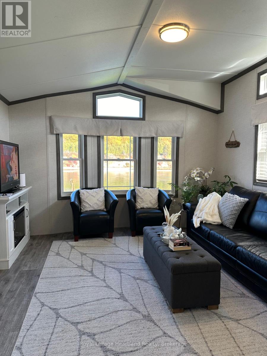 #h-12 - 100 North Harbour Road W, Goderich, Ontario  N7A 2W6 - Photo 7 - X11897526