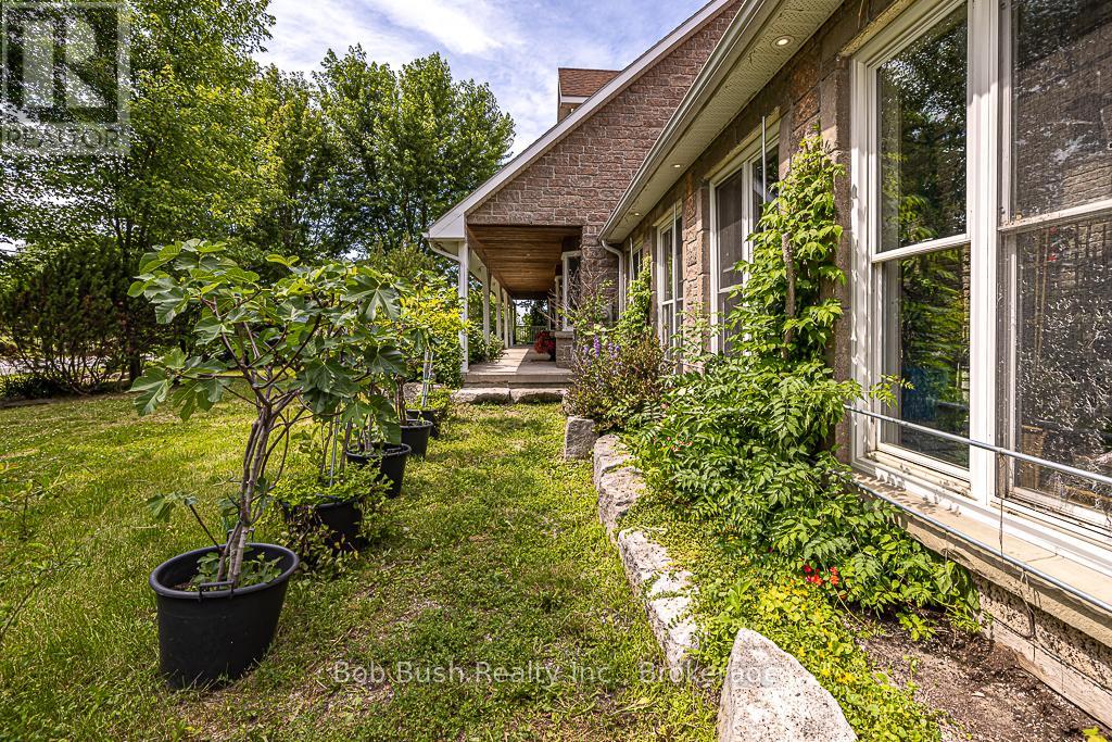 2059 Upper Big Chute Road, Severn, Ontario  L0K 1E0 - Photo 6 - S10438499