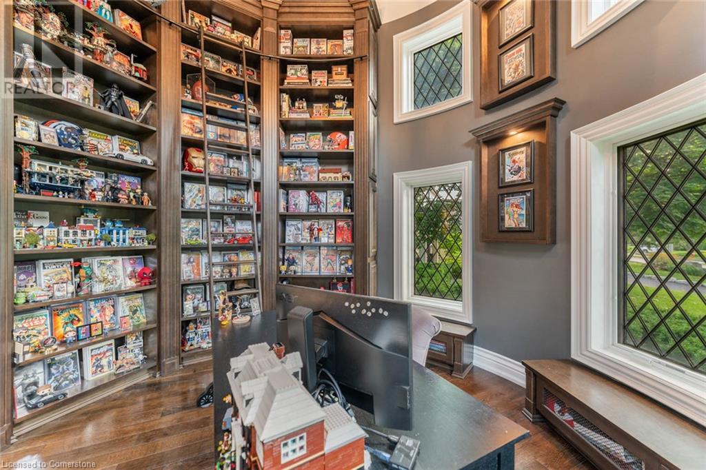 3064 St Clair Avenue, Burlington, Ontario  L7N 1L3 - Photo 7 - 40631495