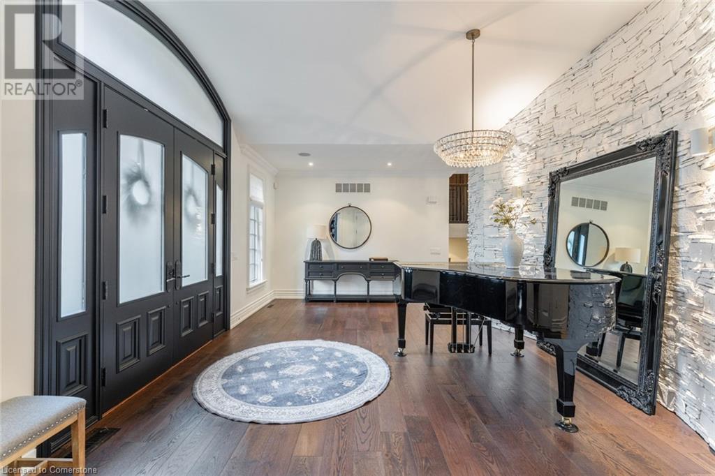 3064 St Clair Avenue, Burlington, Ontario  L7N 1L3 - Photo 5 - 40631495