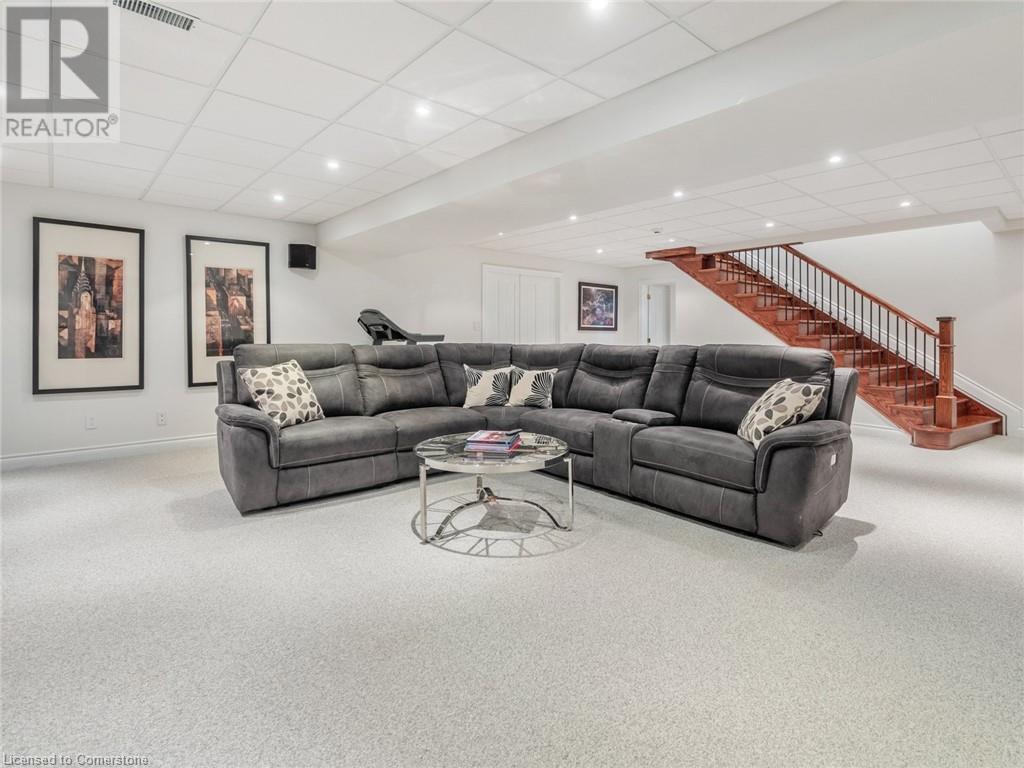 212 Lakeside AvenueBurlington, Ontario  L7N 1Y5 - Photo 31 - 40638602