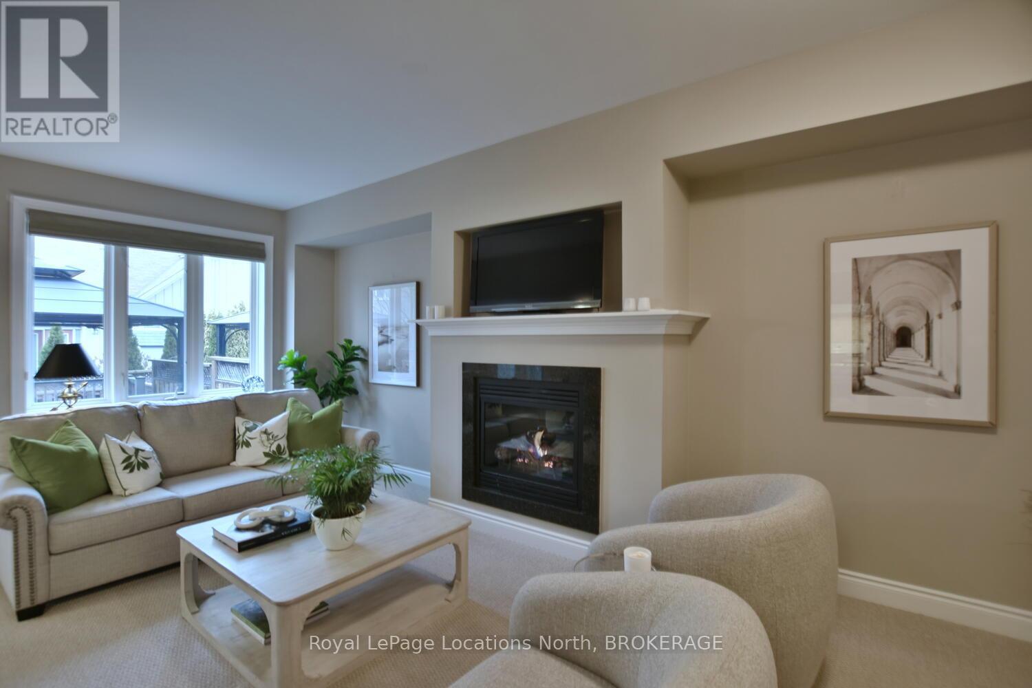 32 Sandy Coast Crescent, Wasaga Beach, Ontario  L9Z 0G1 - Photo 6 - S11897582