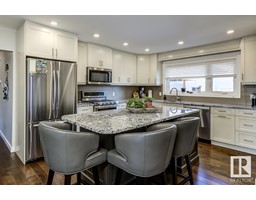 9739 148 ST NW, edmonton, Alberta