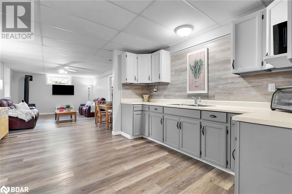 6 Davies Drive, Sauble Beach, Ontario  N0H 2G0 - Photo 23 - 40668508