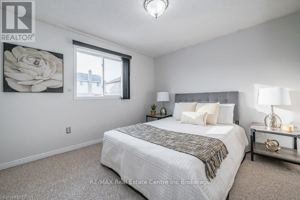 12 Norton Drive, Guelph, Ontario  N1E 7L1 - Photo 22 - X10876193