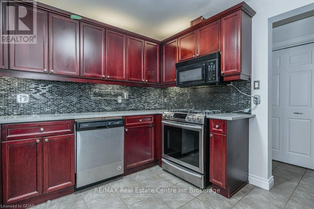 12 Norton Drive, Guelph, Ontario  N1E 7L1 - Photo 9 - X10876193