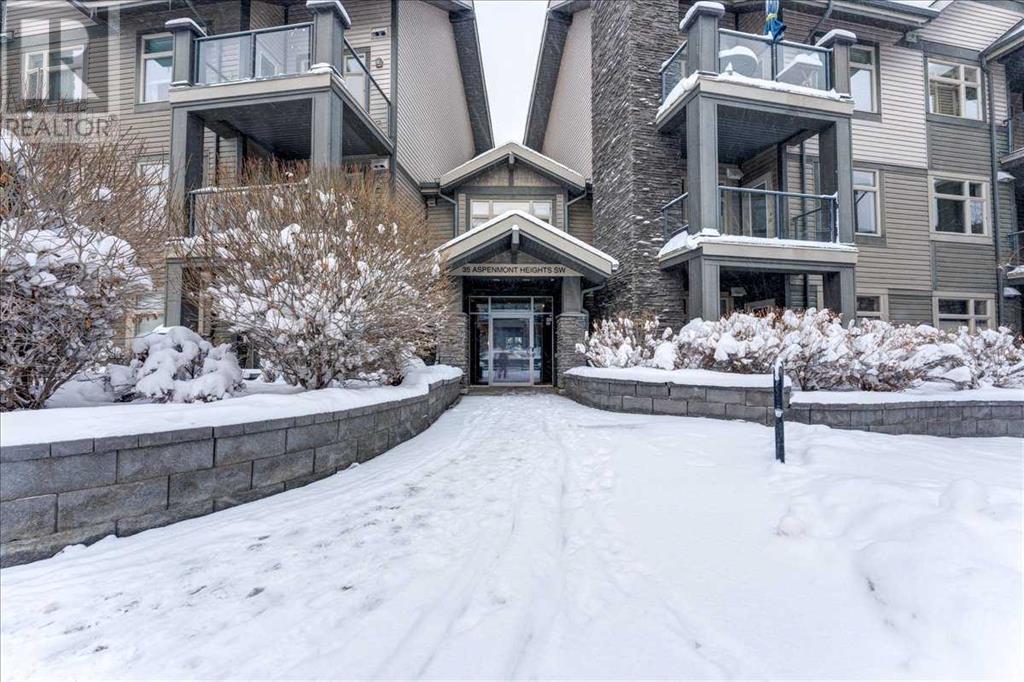 311, 35 Aspenmont Heights Sw, Calgary, Alberta  T3H 0E5 - Photo 1 - A2180451