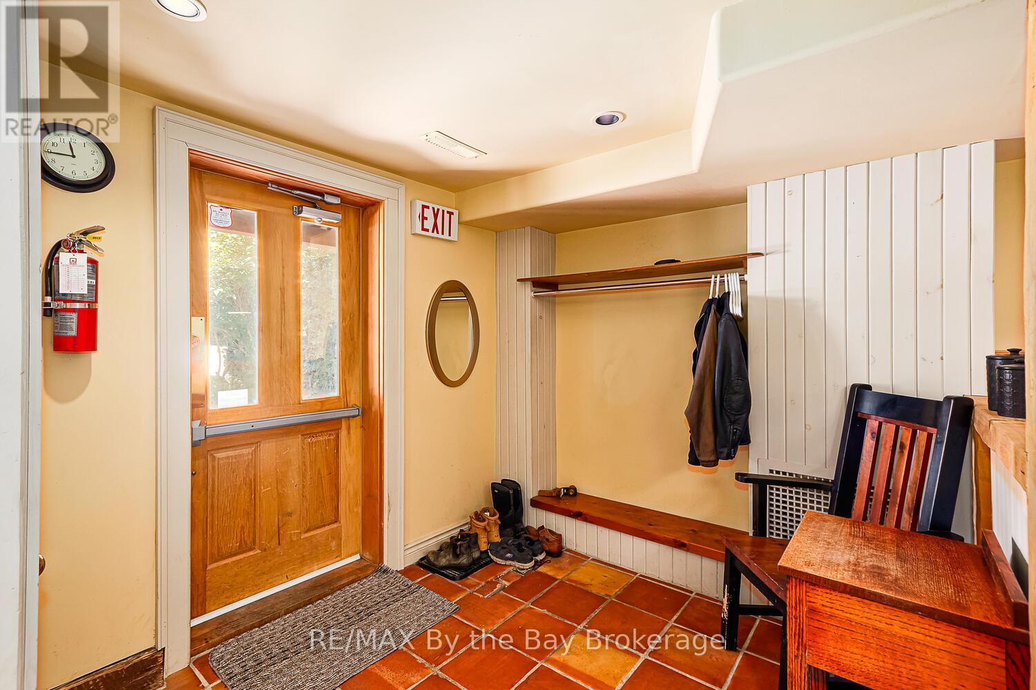 241 William Street, Clearview, Ontario  L0M 2T0 - Photo 11 - S11897642