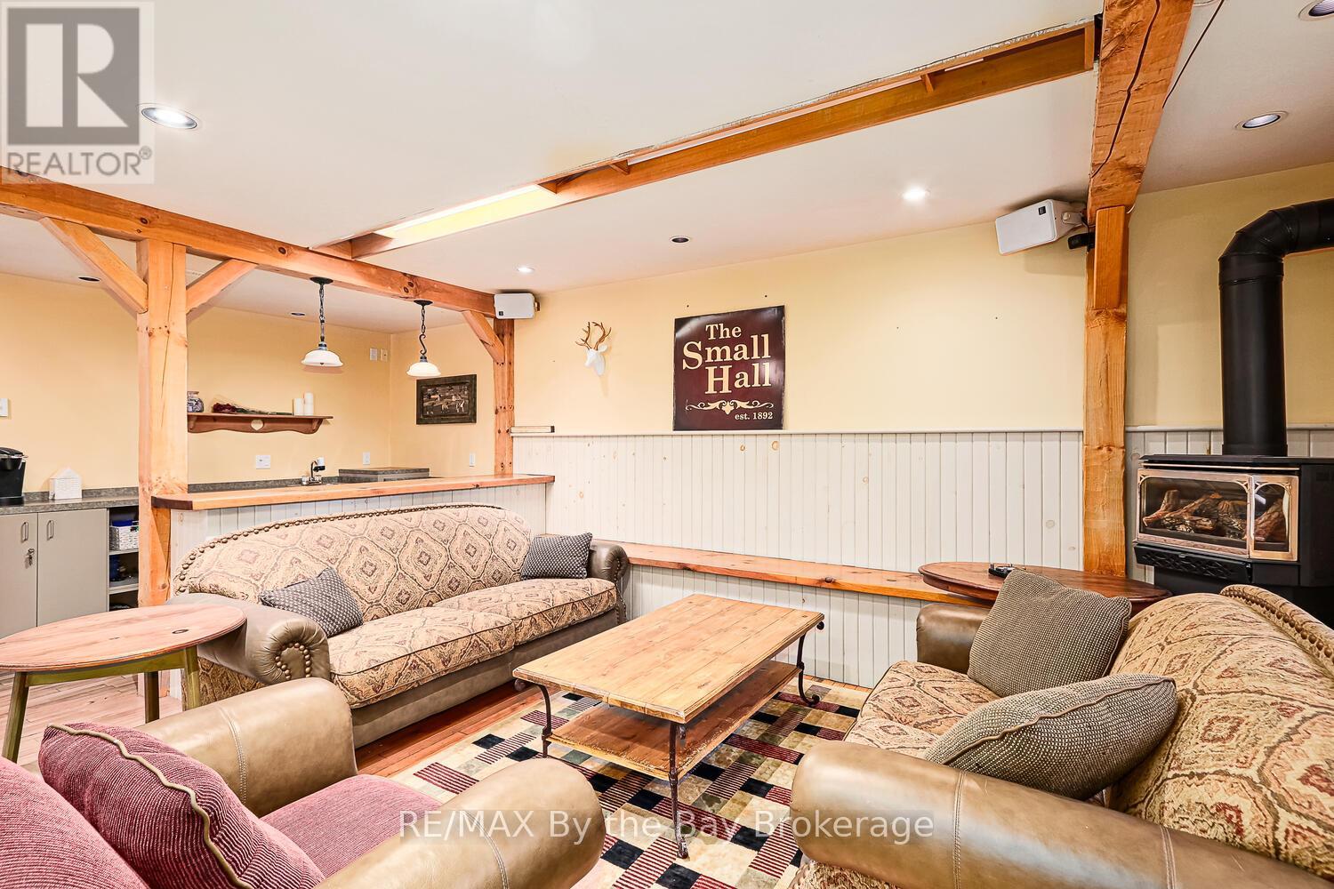 241 William Street, Clearview, Ontario  L0M 2T0 - Photo 16 - S11897642