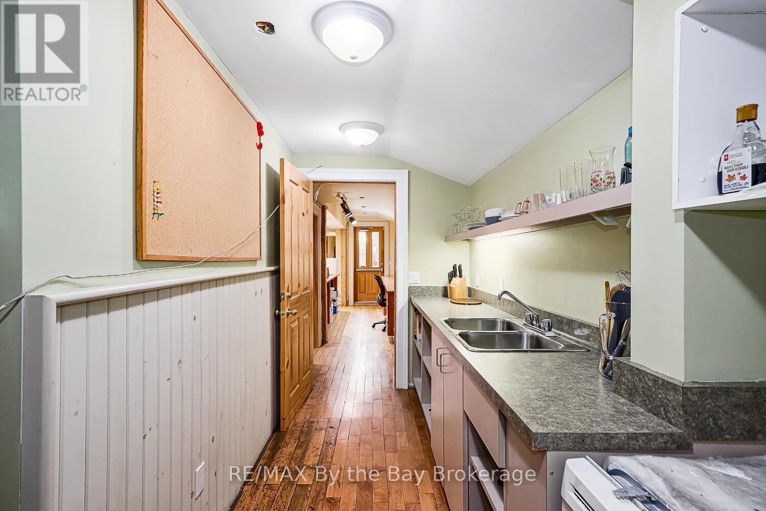 241 William Street, Clearview, Ontario  L0M 2T0 - Photo 29 - S11897642