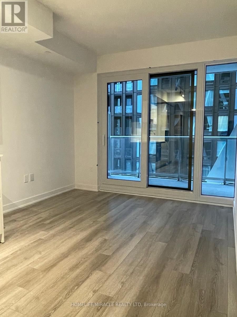 2421 - 234 Simcoe Street, Toronto, Ontario  M5T 1T4 - Photo 7 - C11897668