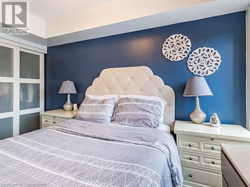 93 The Queensway Way Unit# 14, Toronto, Ontario  M6S 5A7 - Photo 18 - 40685894