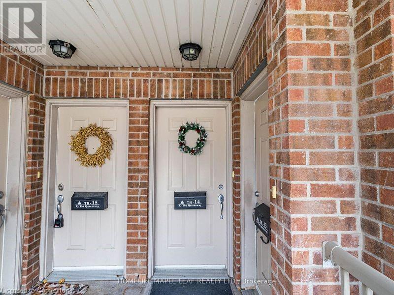 93 The Queensway Way Unit# 14, Toronto, Ontario  M6S 5A7 - Photo 3 - 40685894