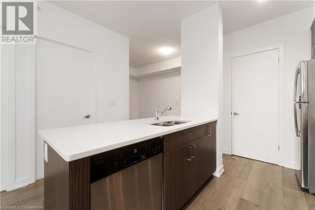 550 North Service Road Unit# 304, Grimsby, Ontario  L3M 0H9 - Photo 10 - 40685536