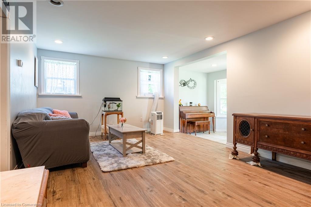 423 Parkdale Avenue, Fort Erie, Ontario  L2A 5A7 - Photo 7 - 40683299