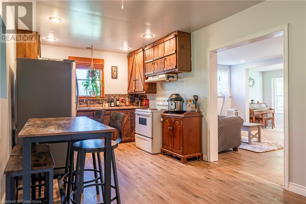 423 Parkdale Avenue, Fort Erie, Ontario  L2A 5A7 - Photo 11 - 40683299