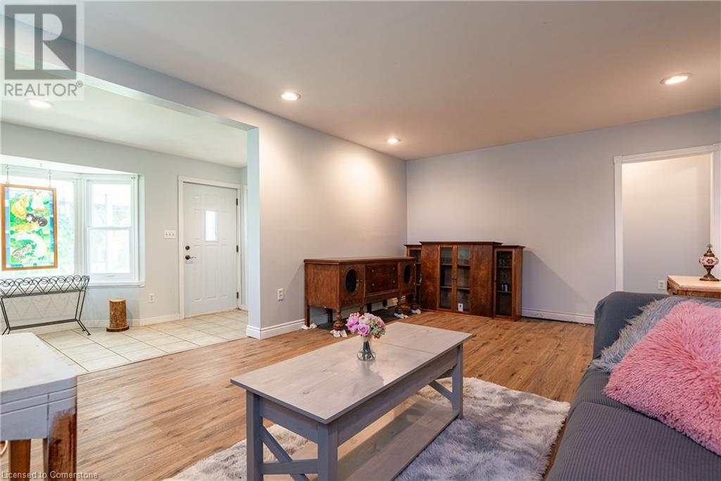 423 Parkdale Avenue, Fort Erie, Ontario  L2A 5A7 - Photo 10 - 40683299