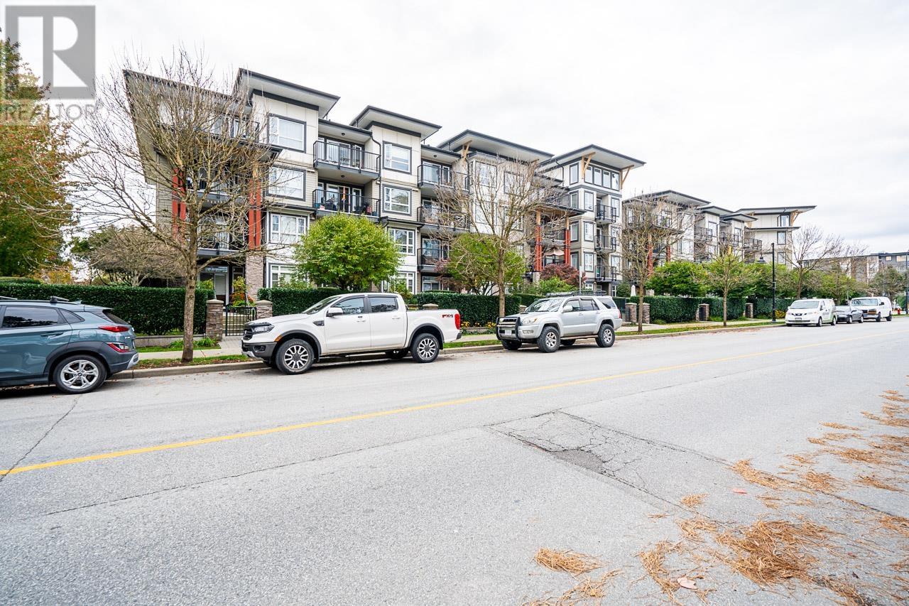 417 12075 Edge Street, Maple Ridge, British Columbia  V2X 9E6 - Photo 3 - R2951149