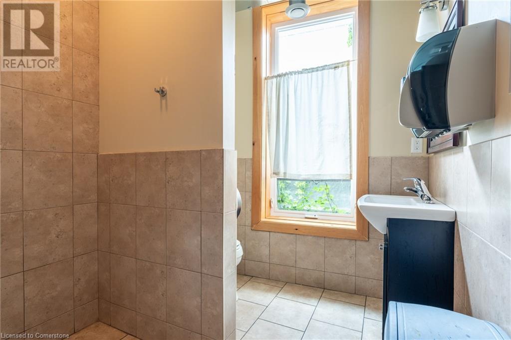 197 James Street N, Hamilton, Ontario  L8R 2L2 - Photo 18 - 40685991