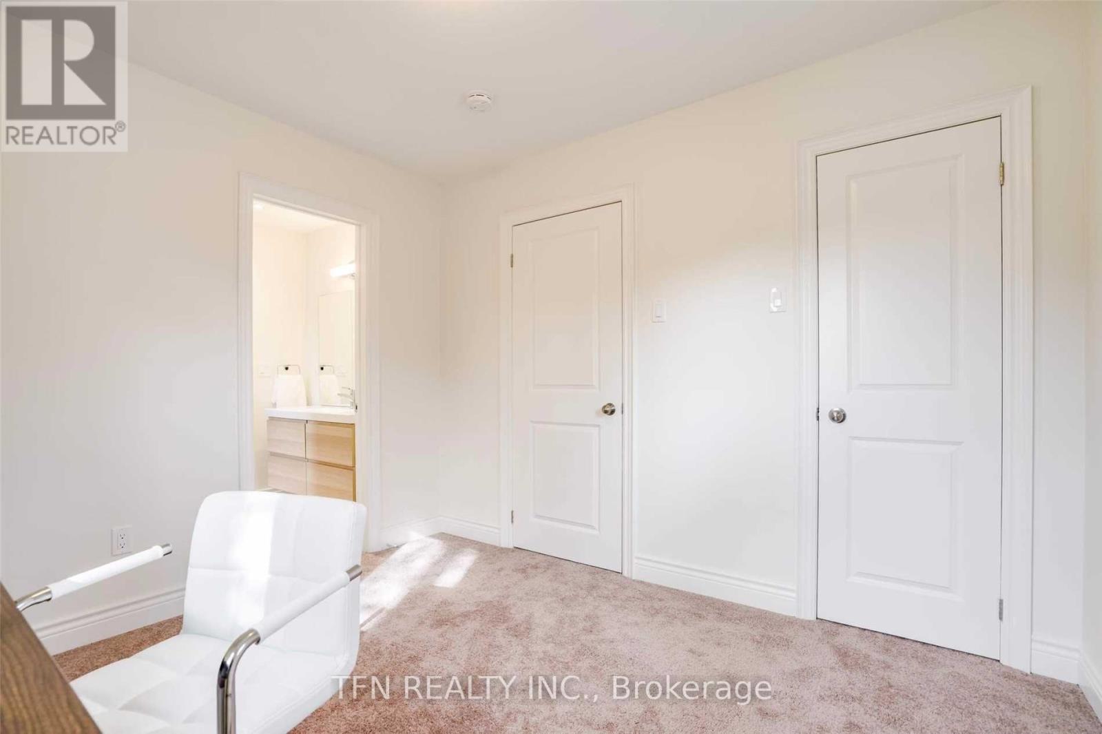 986 Robinson Street, Innisfil, Ontario  L0L 1C0 - Photo 7 - N11897702