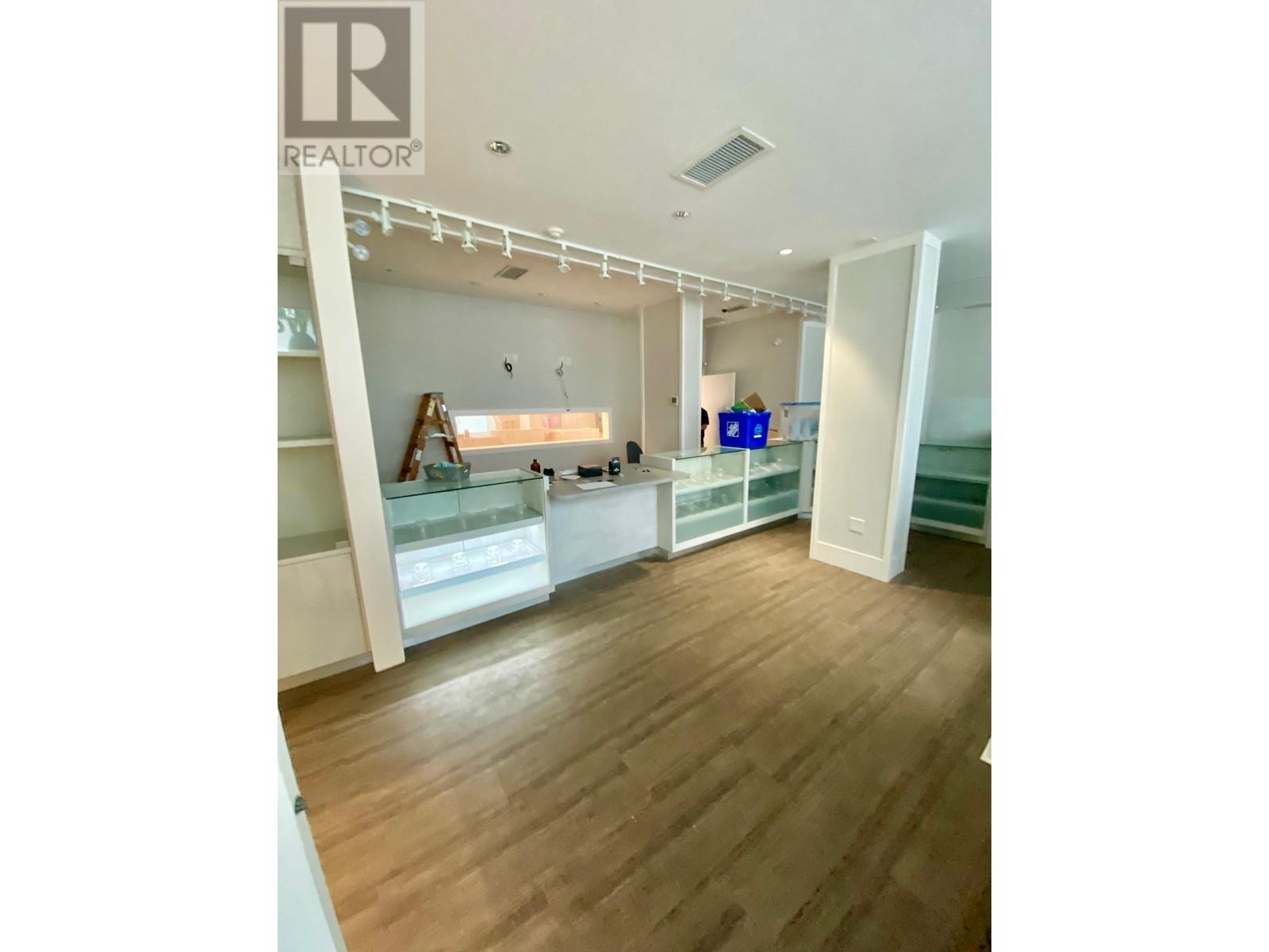 1429 Robson Street, Vancouver, British Columbia  V6G 1C1 - Photo 3 - C8065193