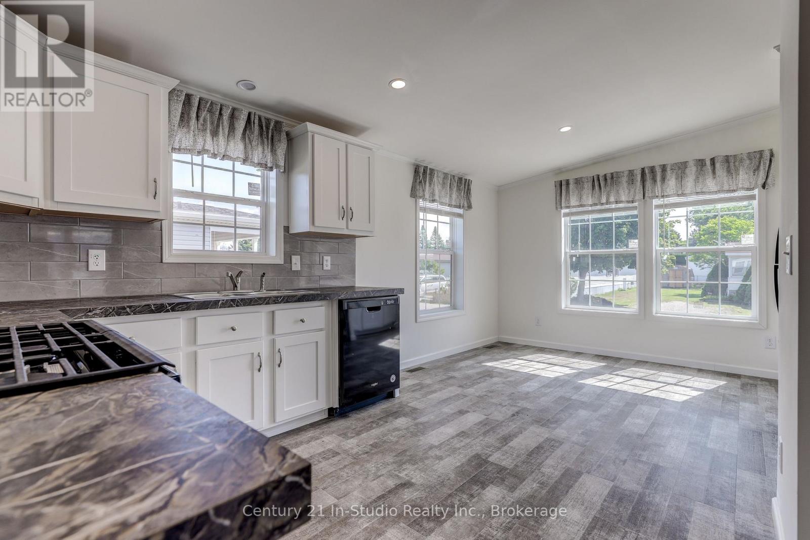 63 - 332 Concession 6, Saugeen Shores, Ontario  N0H 2C7 - Photo 6 - X11897764