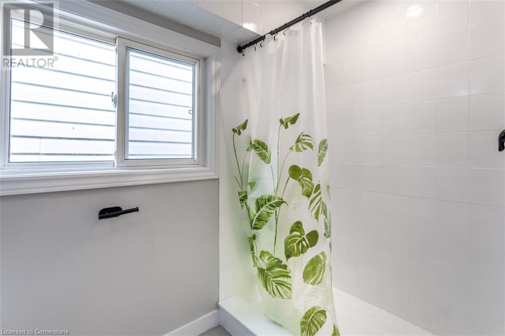 104 Edgemont Street N, Hamilton, Ontario  L8H 4C8 - Photo 24 - 40680920