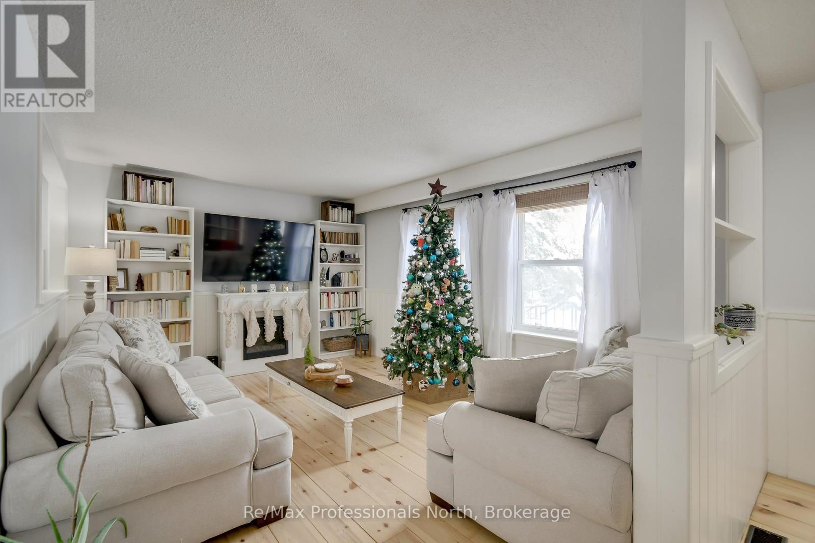 5 Wilshier Boulevard, Bracebridge, Ontario  P1L 1L2 - Photo 3 - X11895819