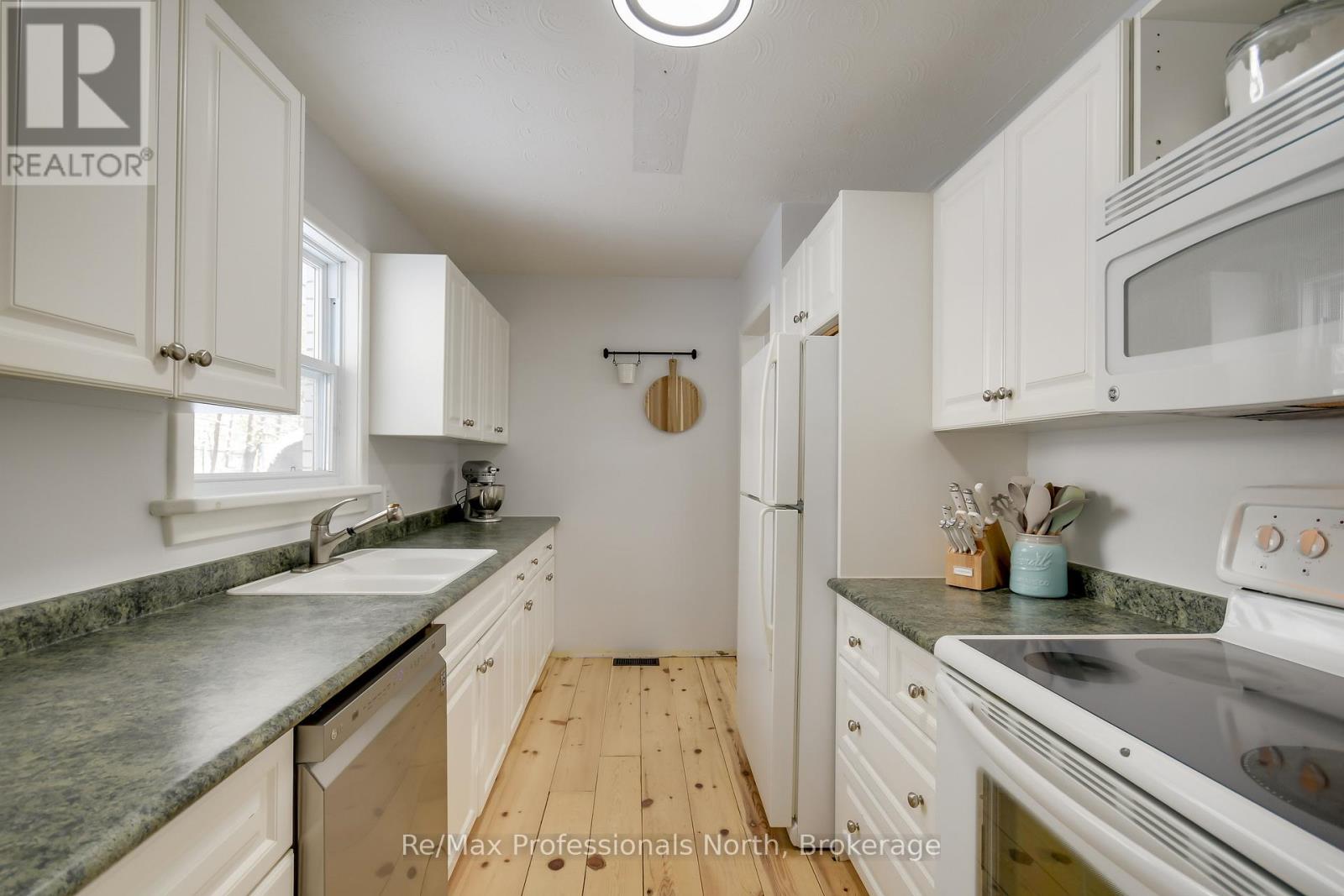 5 Wilshier Boulevard, Bracebridge, Ontario  P1L 1L2 - Photo 7 - X11895819