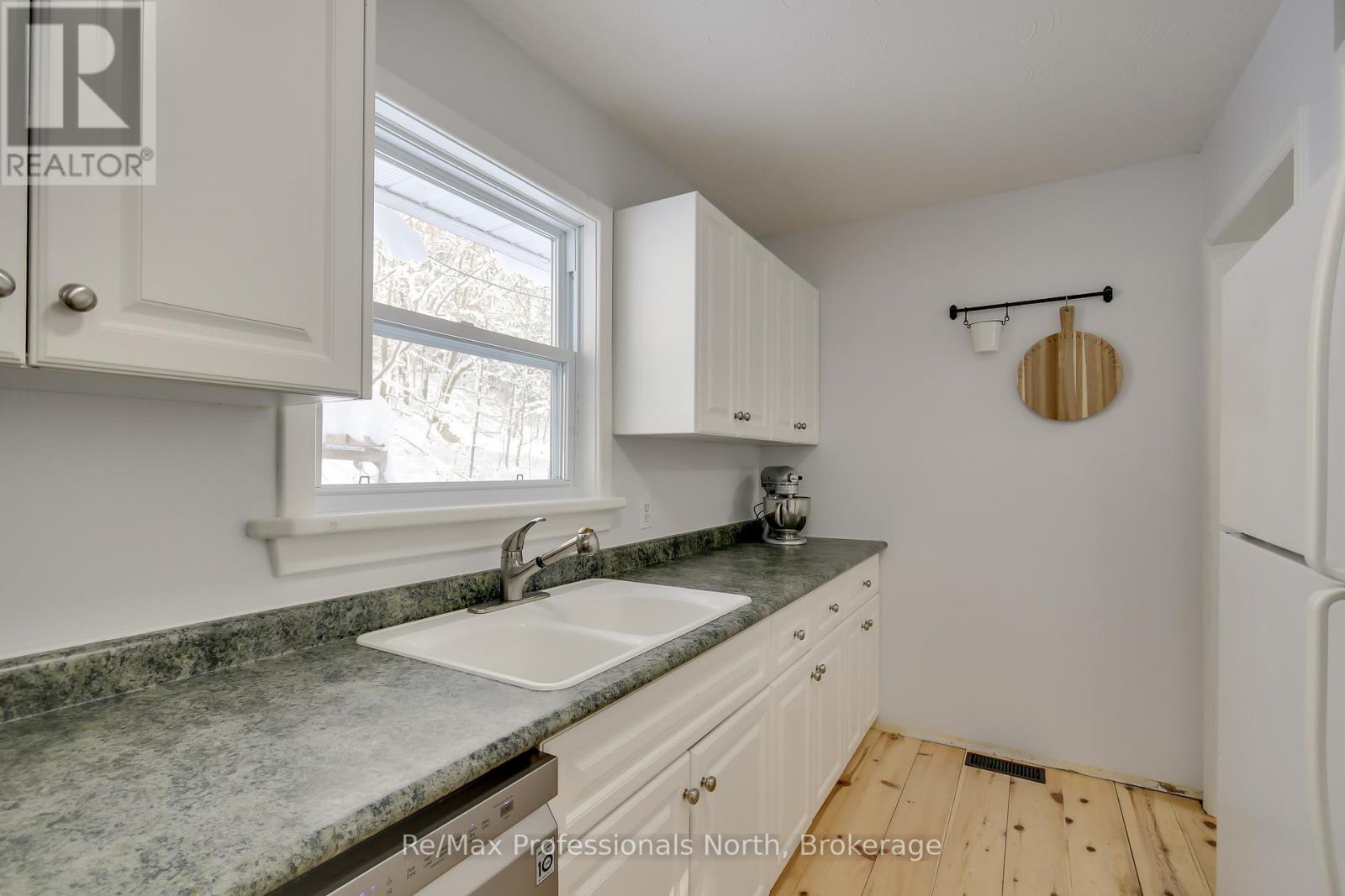 5 Wilshier Boulevard, Bracebridge, Ontario  P1L 1L2 - Photo 13 - X11895819