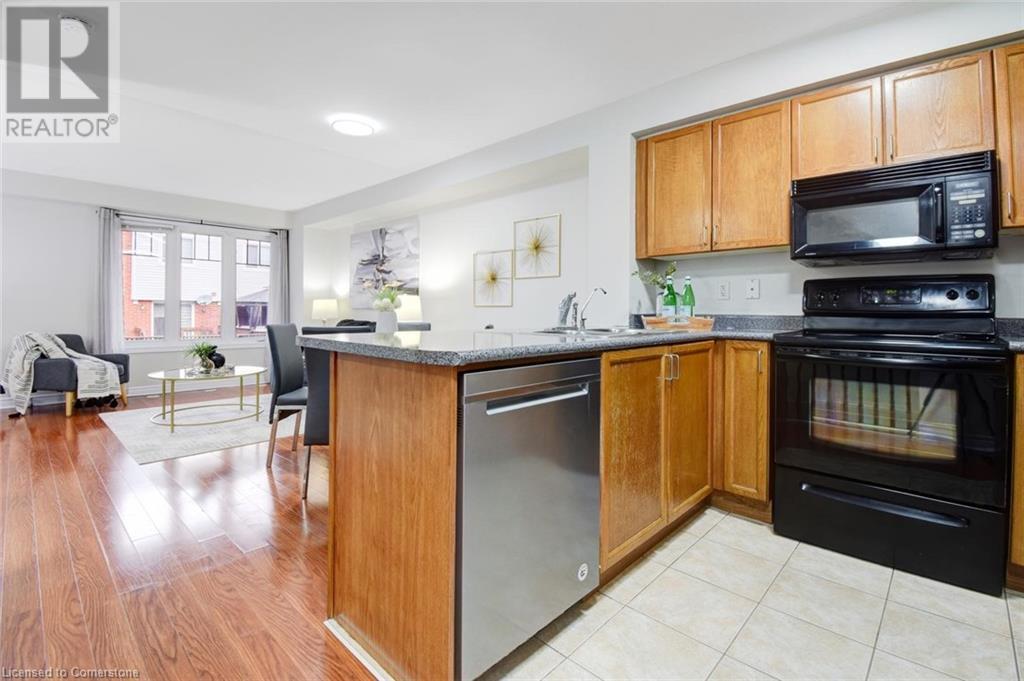 5050 Intrepid Drive Unit# 6, Mississauga, Ontario  L5M 0E5 - Photo 10 - 40685880