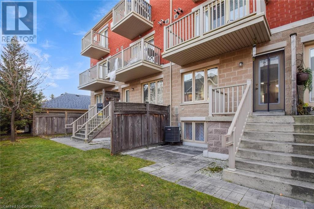 5050 Intrepid Drive Unit# 6, Mississauga, Ontario  L5M 0E5 - Photo 3 - 40685880