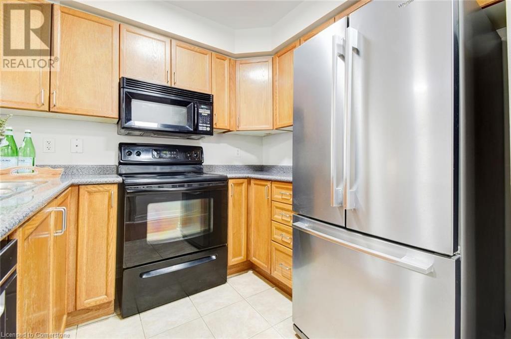 5050 Intrepid Drive Unit# 6, Mississauga, Ontario  L5M 0E5 - Photo 12 - 40685880