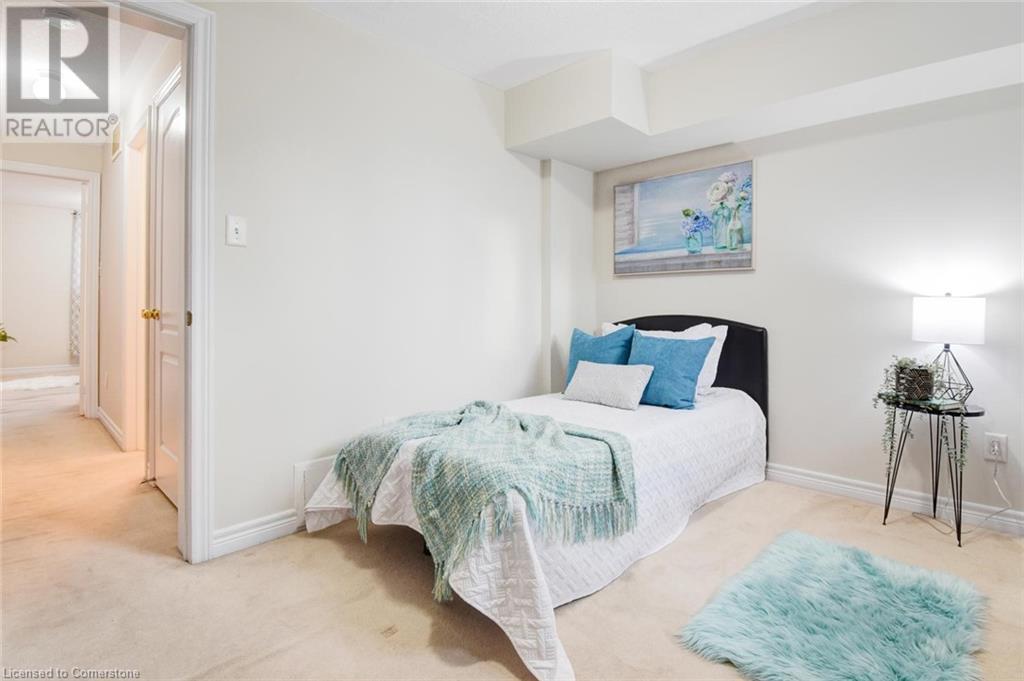 5050 Intrepid Drive Unit# 6, Mississauga, Ontario  L5M 0E5 - Photo 38 - 40685880