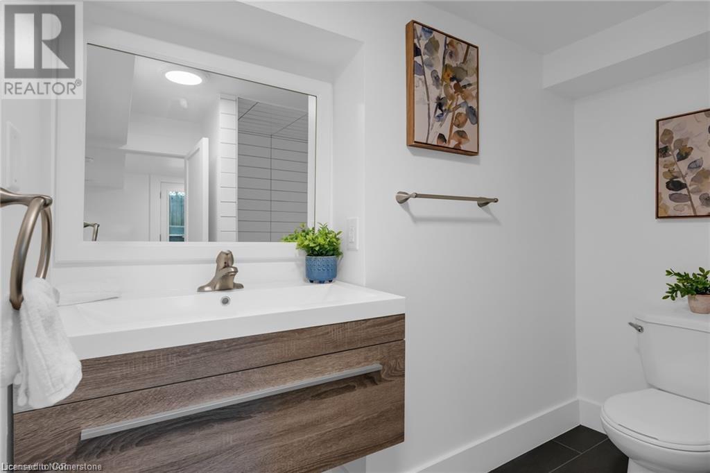 1861 Main Street E, Hamilton, Ontario  L8H 1G2 - Photo 6 - 40686060