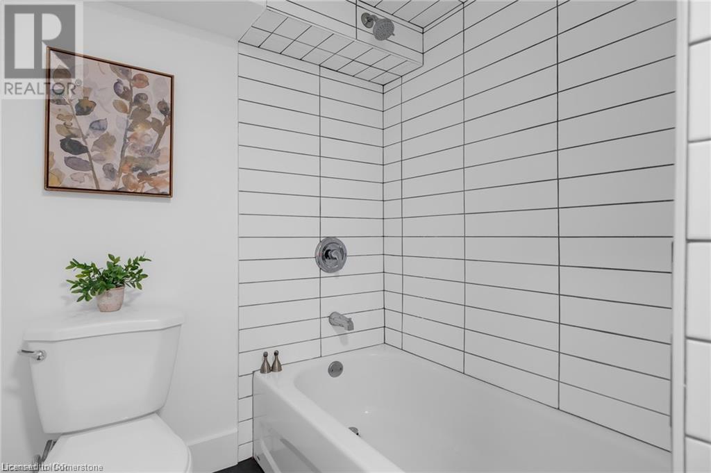 1861 Main Street E, Hamilton, Ontario  L8H 1G2 - Photo 7 - 40686060