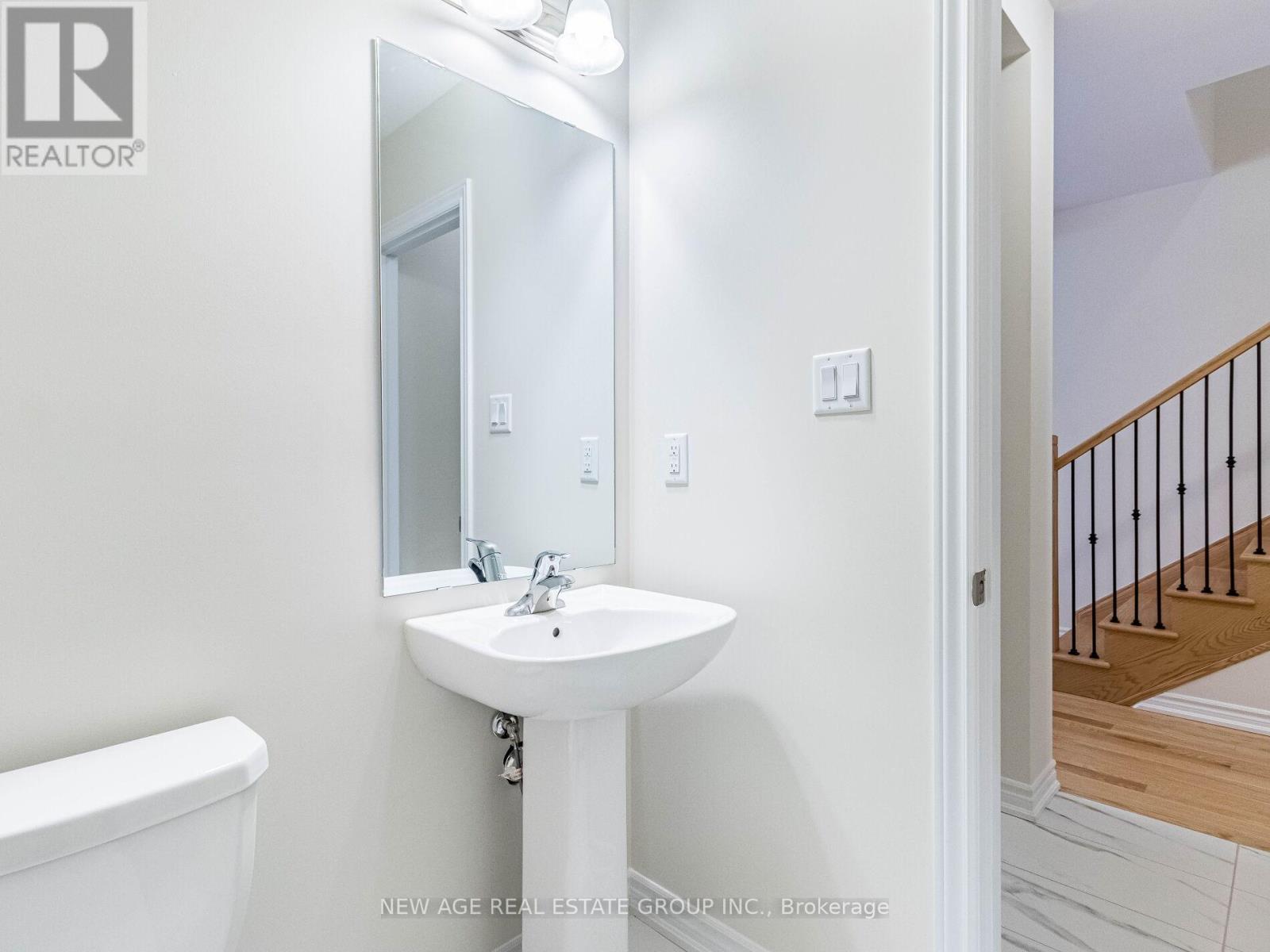 1419 Oakmont Common, Burlington, Ontario  L7P 0V8 - Photo 8 - W11897839