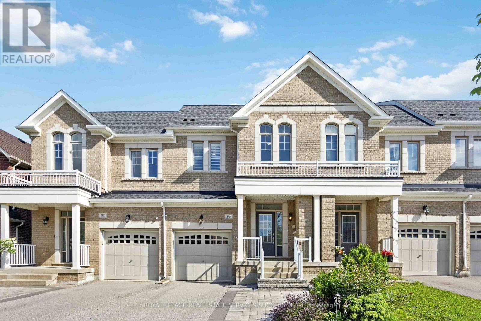 Property at 92 RADIAL DRIVE image 1