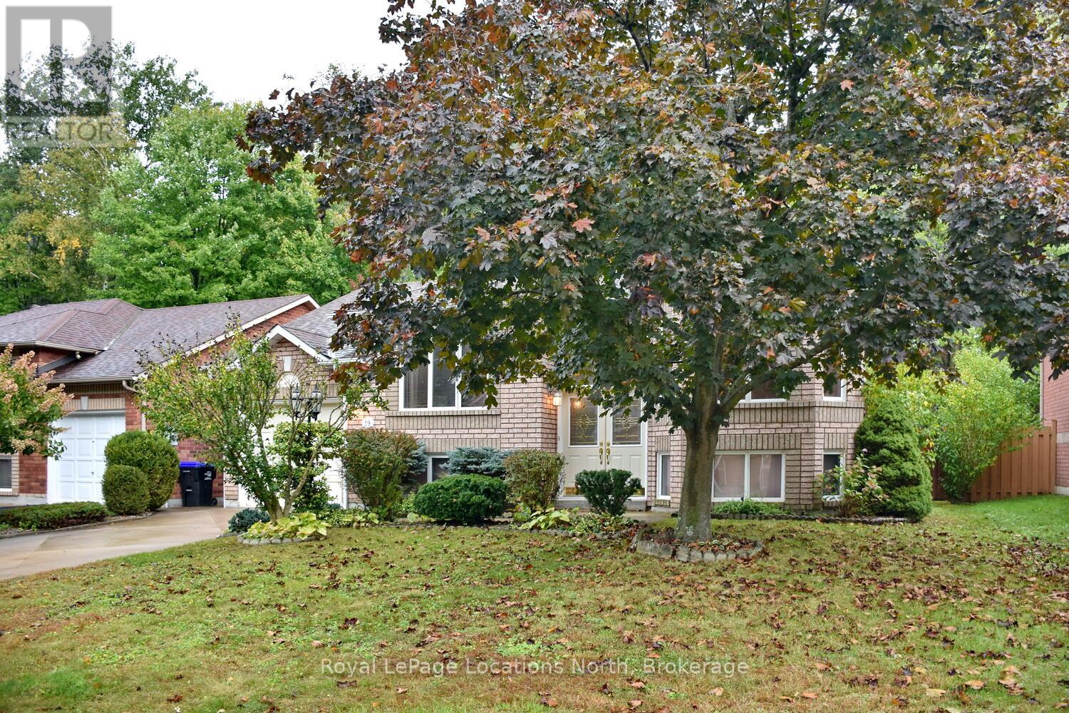 19 Brillinger Drive, Wasaga Beach, Ontario  L9Z 1L4 - Photo 2 - S11897875