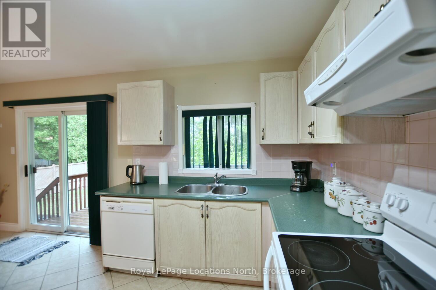 19 Brillinger Drive, Wasaga Beach, Ontario  L9Z 1L4 - Photo 24 - S11897875
