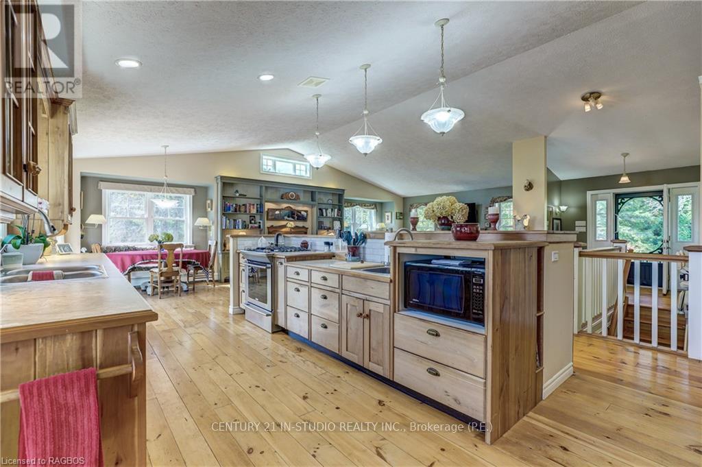 38 Sprucedale Drive, Kincardine, Ontario  N0H 2C5 - Photo 15 - X10846812