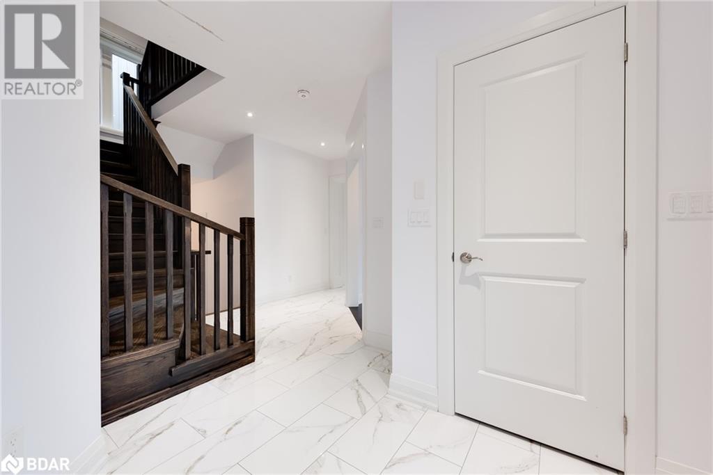 1147 Arnold Street, Innisfil, Ontario  L0L 1C0 - Photo 11 - 40681557