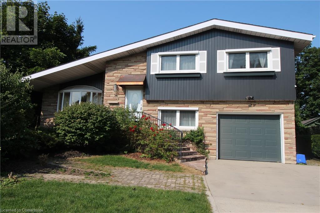 24 Leadale Place, Hamilton, Ontario  L9C 3W7 - Photo 1 - 40686062