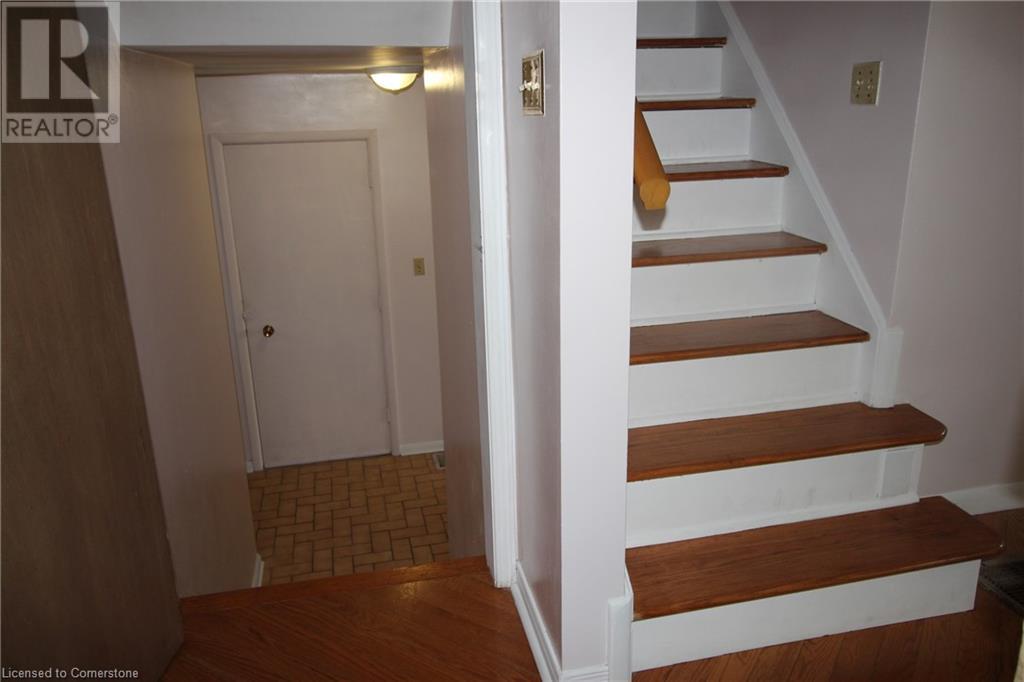 24 Leadale Place, Hamilton, Ontario  L9C 3W7 - Photo 18 - 40686062